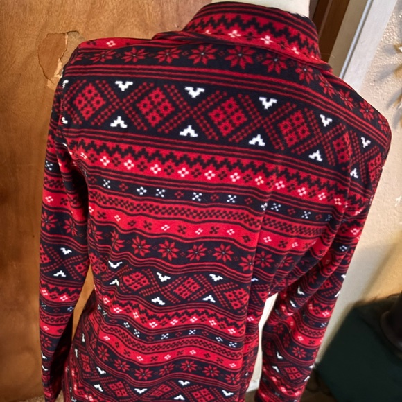 Eddie Bauer light weight sweater - Picture 4 of 13